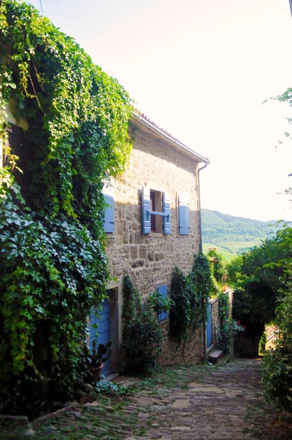 Vila Ruine-Motovun Kh Exteriér fotografie